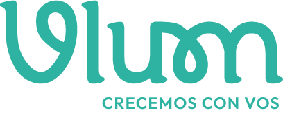 Logotipo de Vlum en color turquesa con el tagline “Crecemos con vos”.